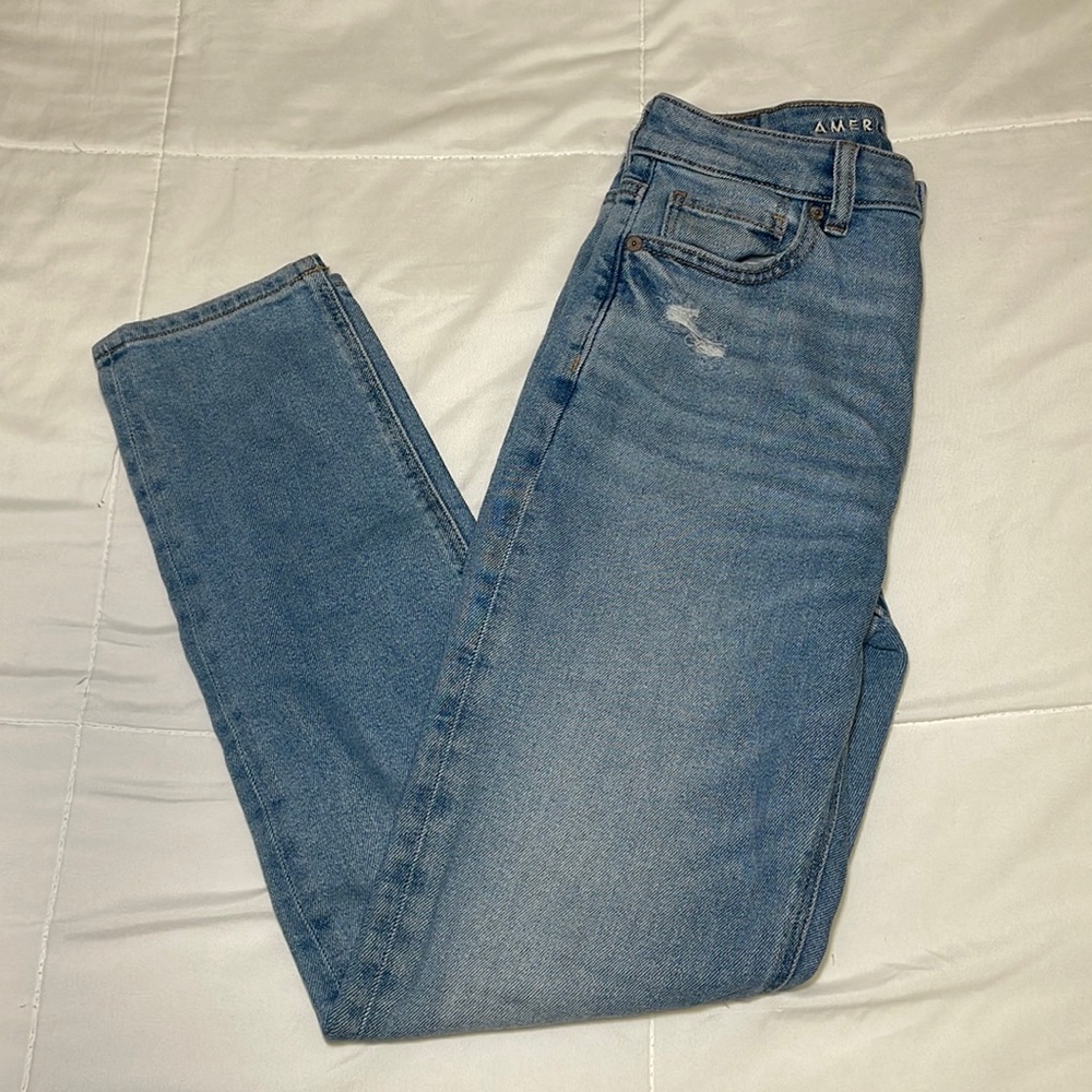 American Eagle Mom Jeans SOLD